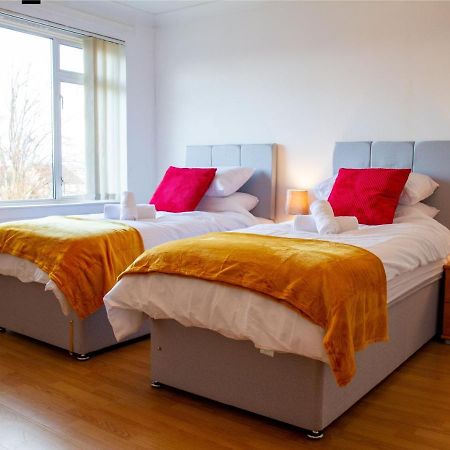 Carvetii - Derwent House - Spacious 2nd floor flat Grangemouth Buitenkant foto