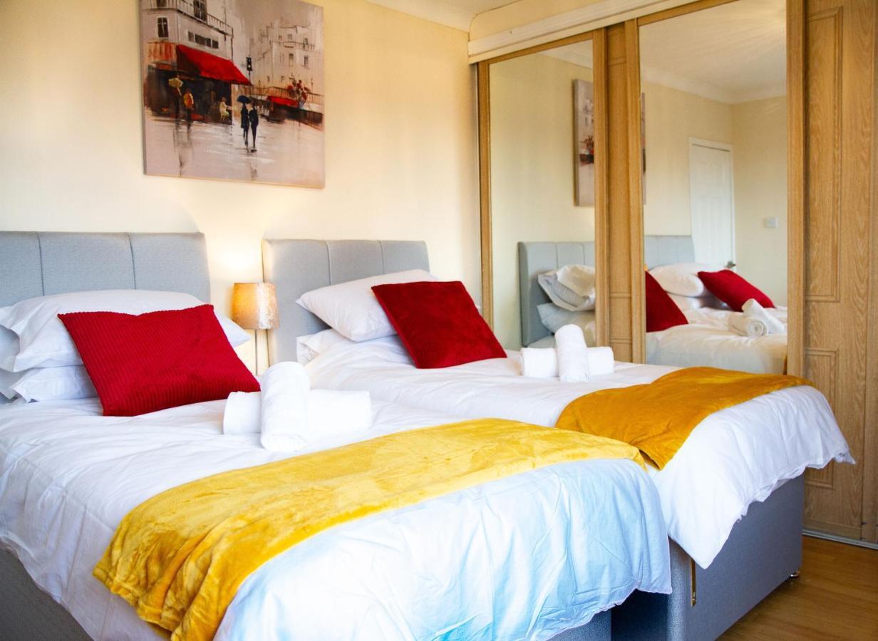 Carvetii - Derwent House - Spacious 2nd floor flat Grangemouth Buitenkant foto
